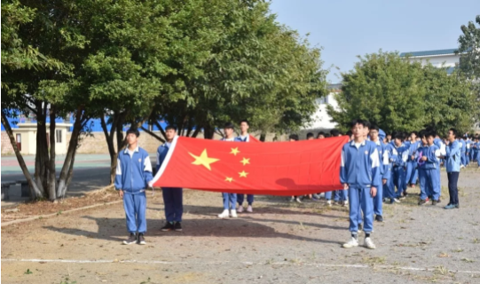連州市職業(yè)技術學校、連州技工學校舉辦2019年廣播操比賽250.png